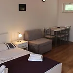 Mateljak Apartman Gradac (Split-Dalmatia)